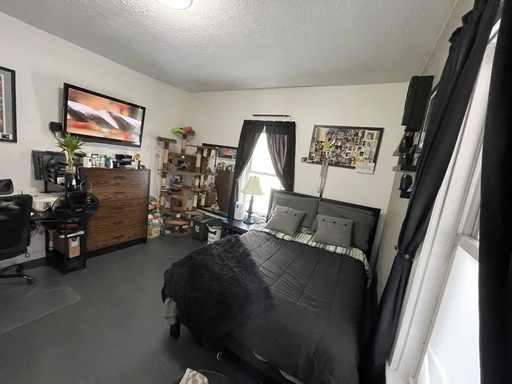 2 bed, 1 bath apartment for rent at 40 Plymouth St Unit 1, Everett — photo 9 of 13
