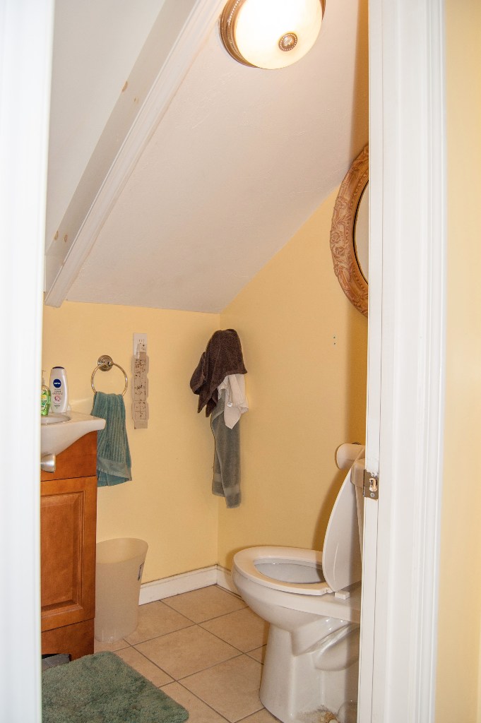 4 bed, 2 bath apartment for rent at 40 Plymouth St Unit 1, Wellington-Harrington — photo 13 of 18