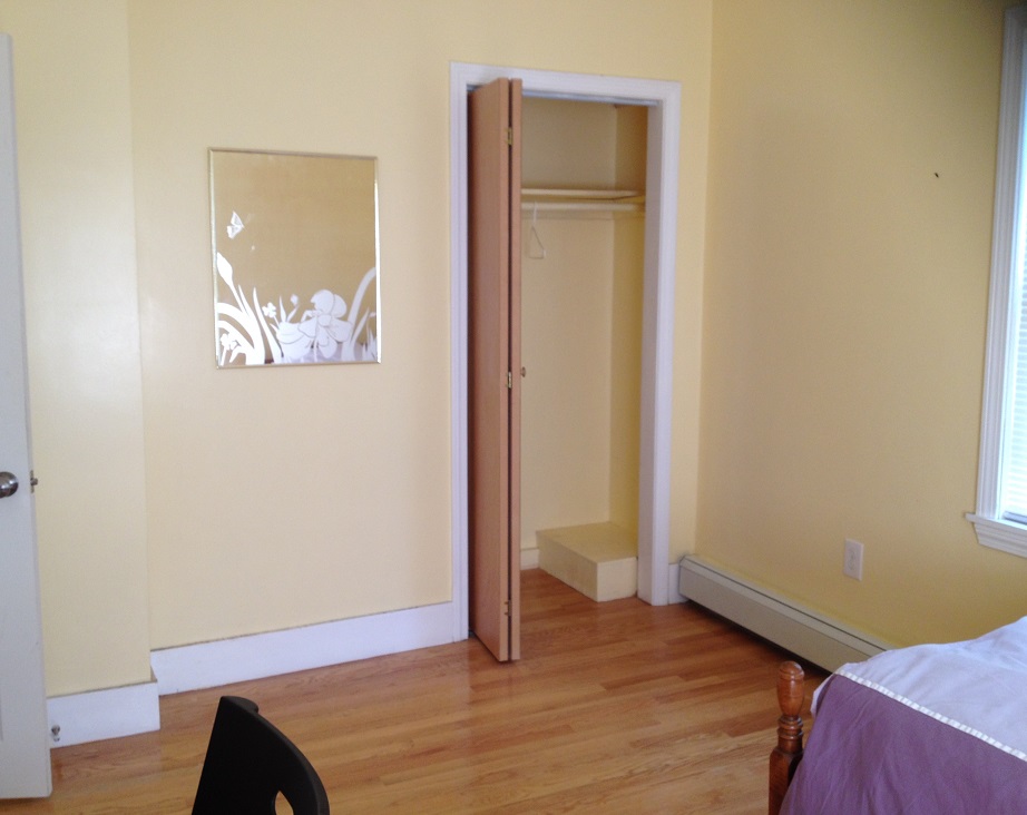 4 bed, 2 bath apartment for rent at 40 Plymouth St Unit 1, Wellington-Harrington — photo 4 of 18