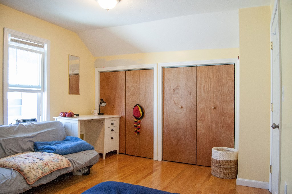 4 bed, 2 bath apartment for rent at 40 Plymouth St Unit 1, Wellington-Harrington — photo 9 of 18