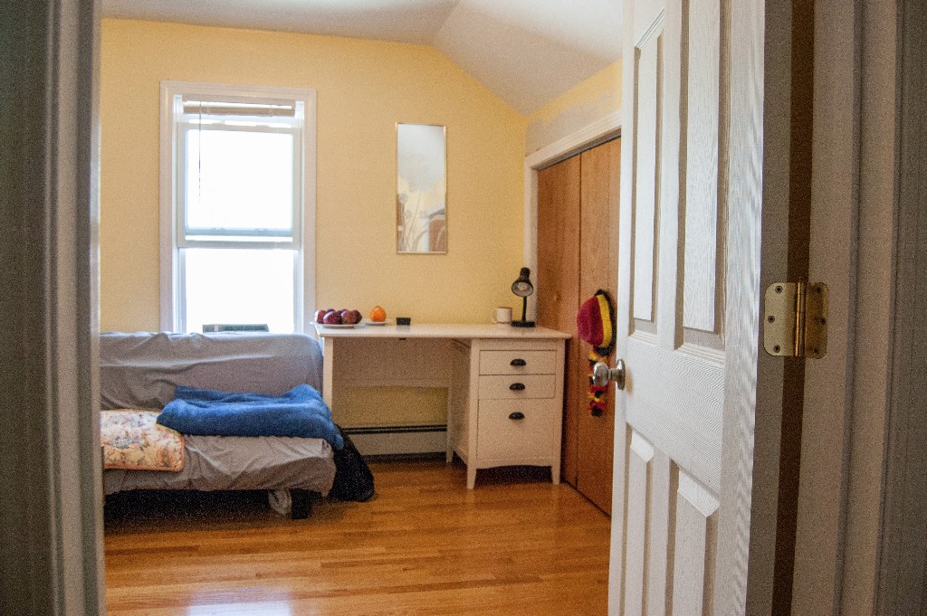 4 bed, 2 bath apartment for rent at 40 Plymouth St Unit 1, Wellington-Harrington — photo 10 of 18
