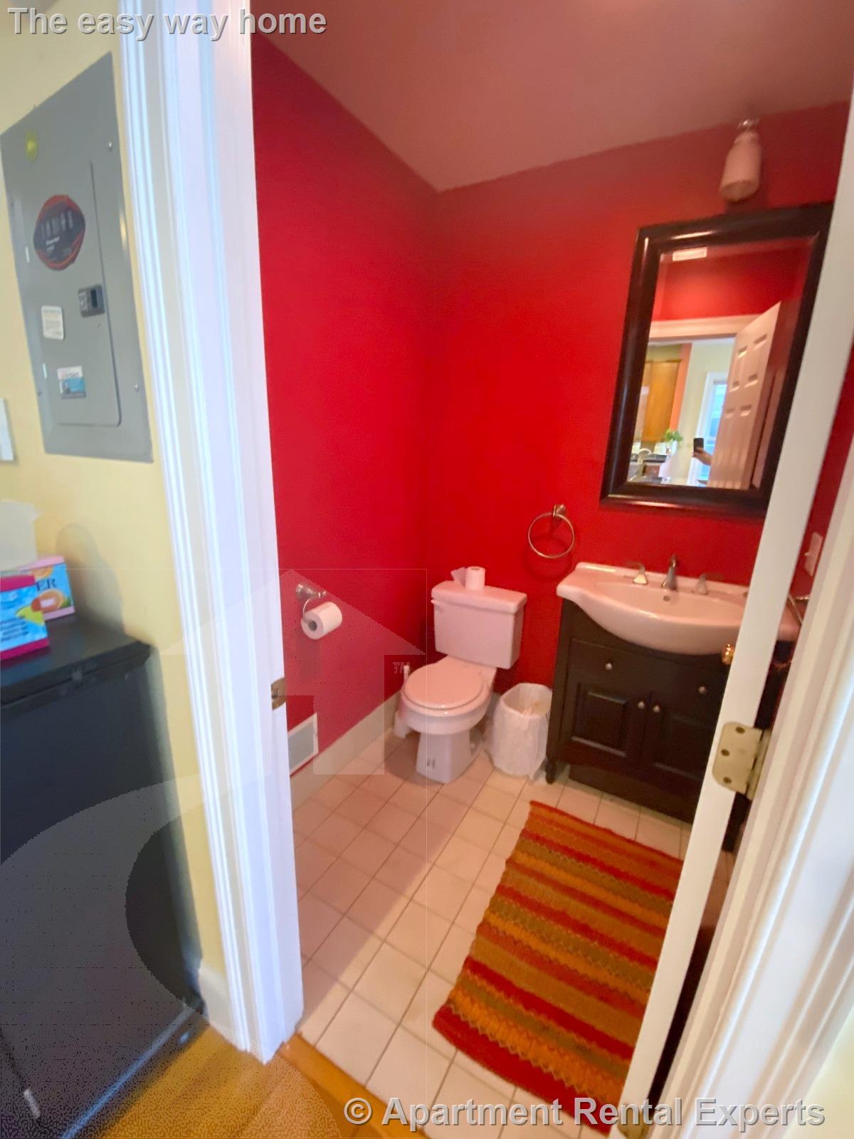 4 bed, 2 bath apartment for rent at 40 Prince St, Cambridgeport — photo 18 of 35