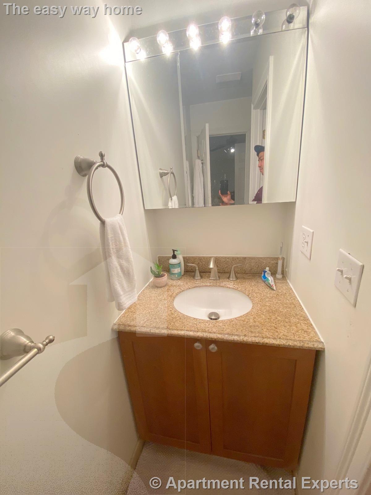 4 bed, 2 bath apartment for rent at 40 Prince St, Cambridgeport — photo 11 of 35