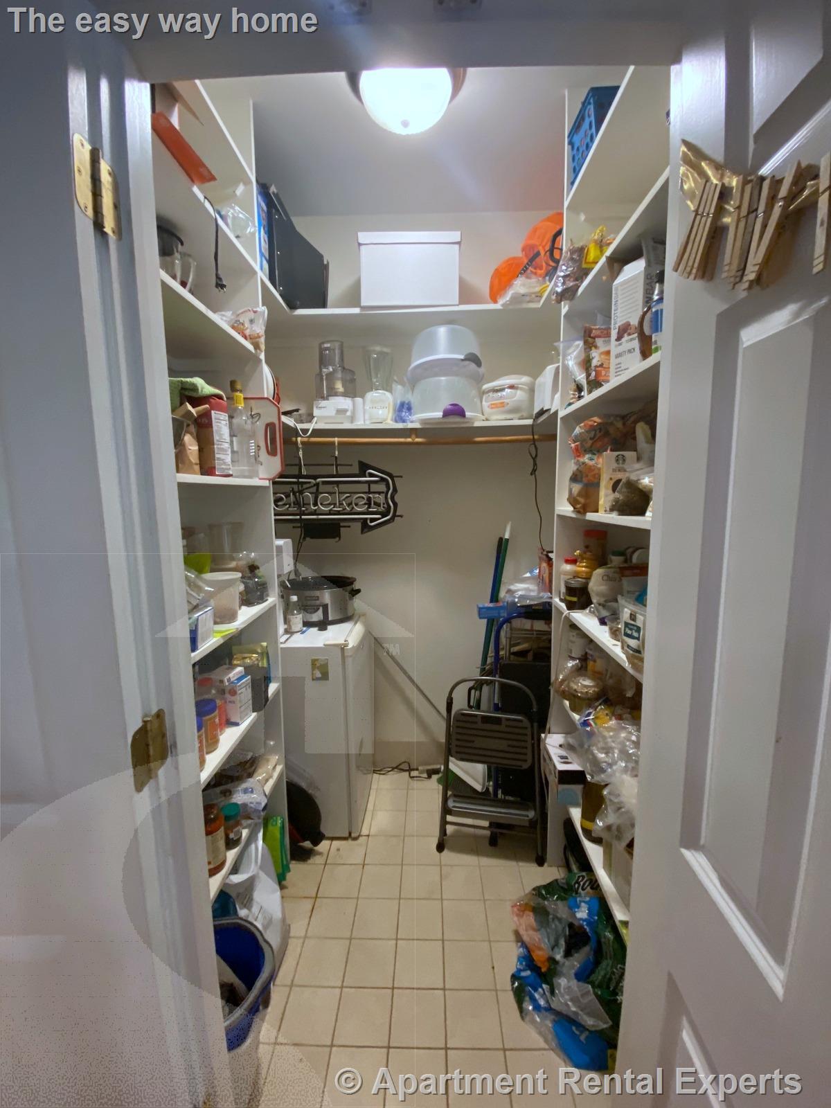 4 bed, 2 bath apartment for rent at 40 Prince St, Cambridgeport — photo 6 of 35