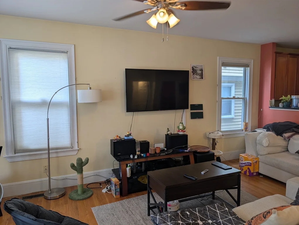 3 bed, 2 bath apartment for rent at 40 Prince St Unit 40, Cambridgeport — photo 6 of 25
