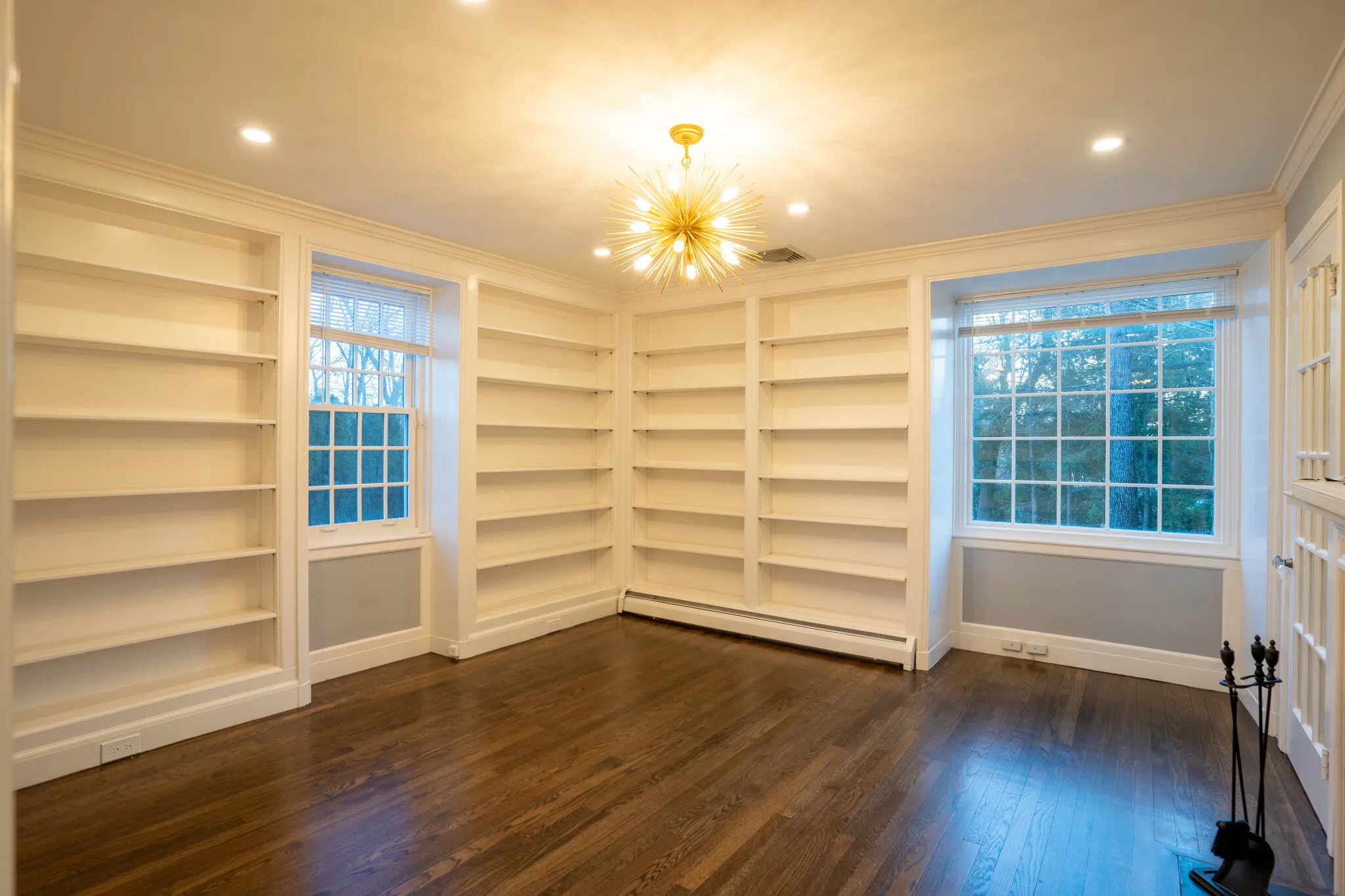 8+ bed, 5.5 bath apartment for rent at 40 Puddingstone Ln Unit none, Oak Hill — photo 28 of 46