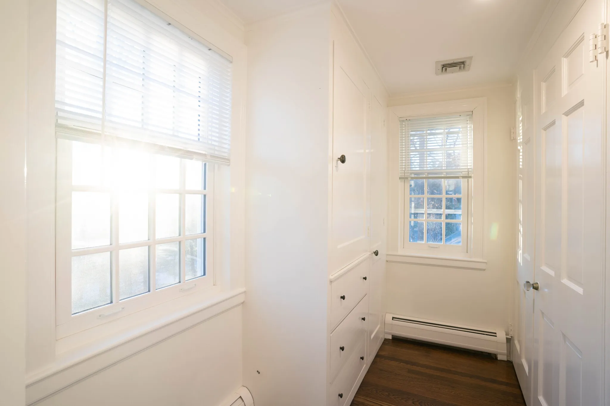 8+ bed, 5.5 bath apartment for rent at 40 Puddingstone Ln Unit none, Oak Hill — photo 35 of 46