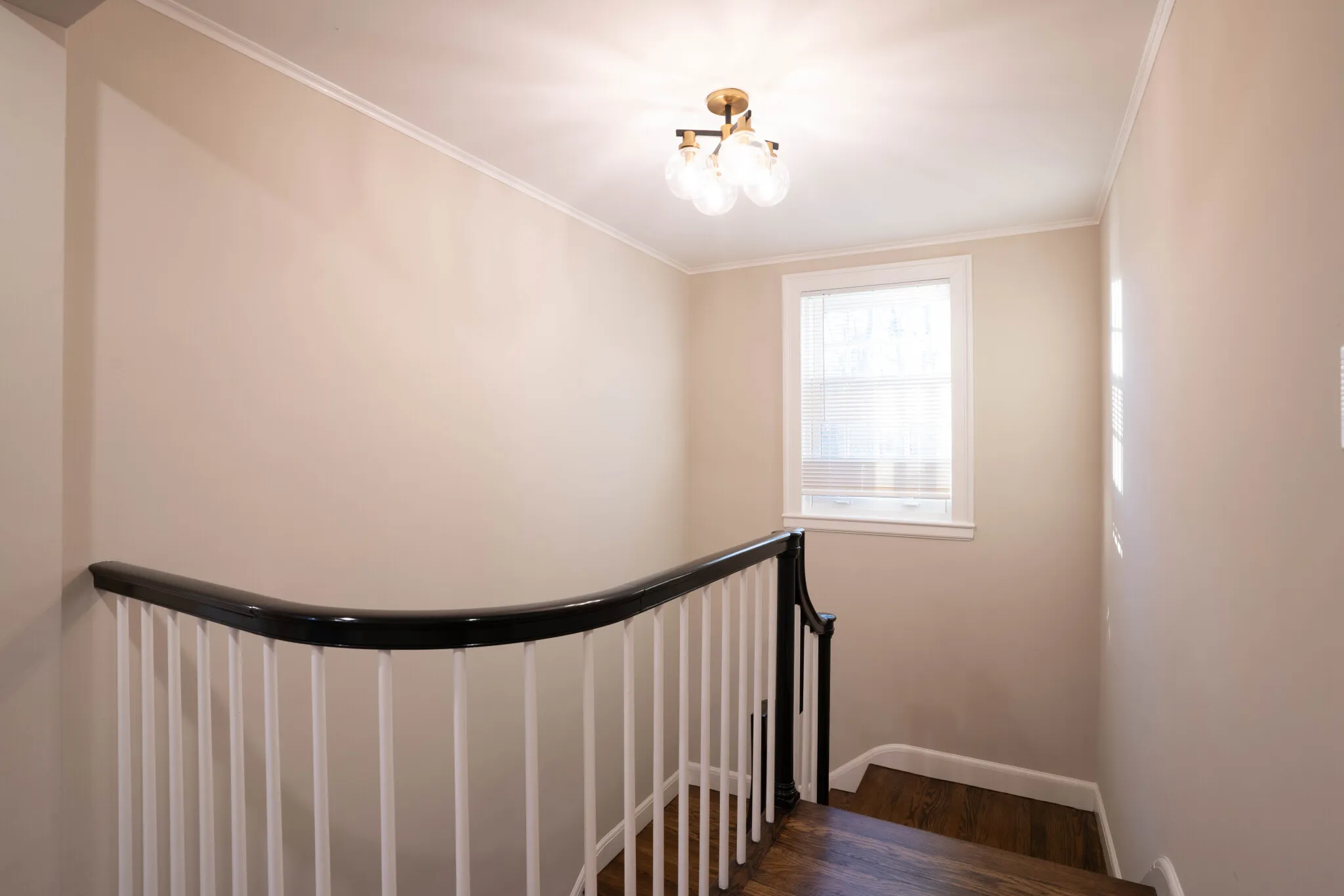 8+ bed, 5.5 bath apartment for rent at 40 Puddingstone Ln Unit none, Oak Hill — photo 29 of 46