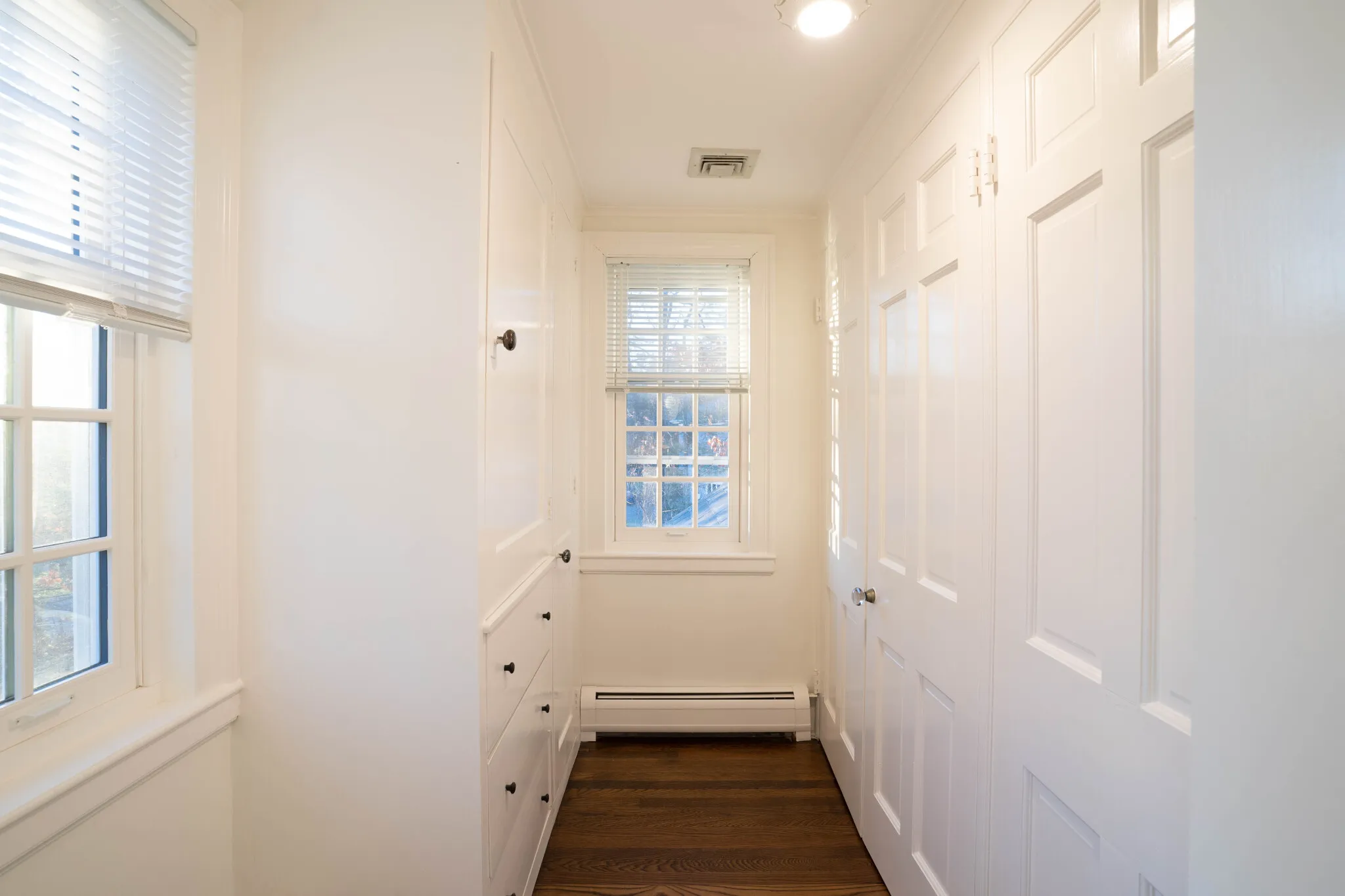 8+ bed, 5.5 bath apartment for rent at 40 Puddingstone Ln Unit none, Oak Hill — photo 34 of 46