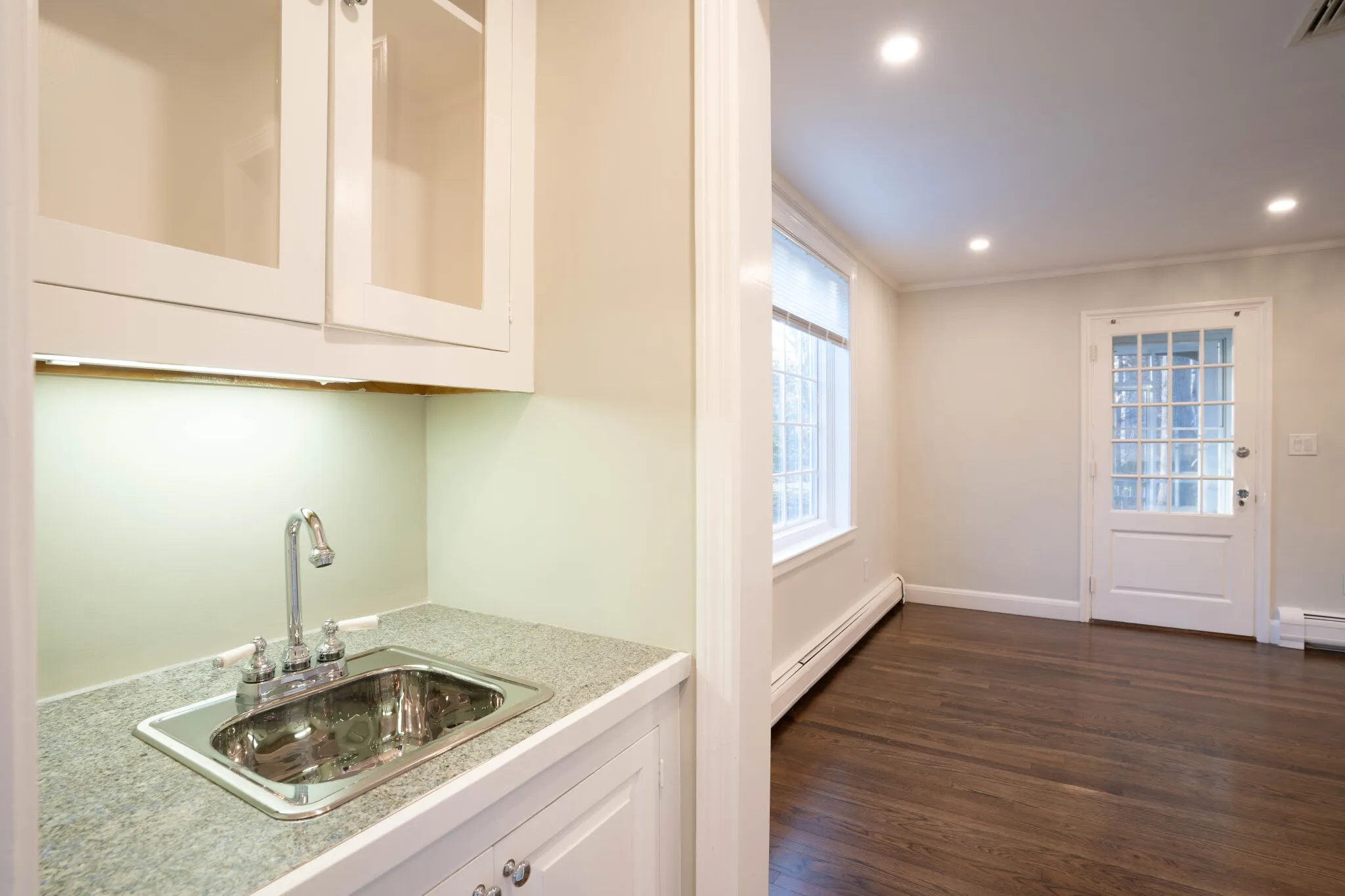 8+ bed, 5.5 bath apartment for rent at 40 Puddingstone Ln Unit none, Oak Hill — photo 41 of 46