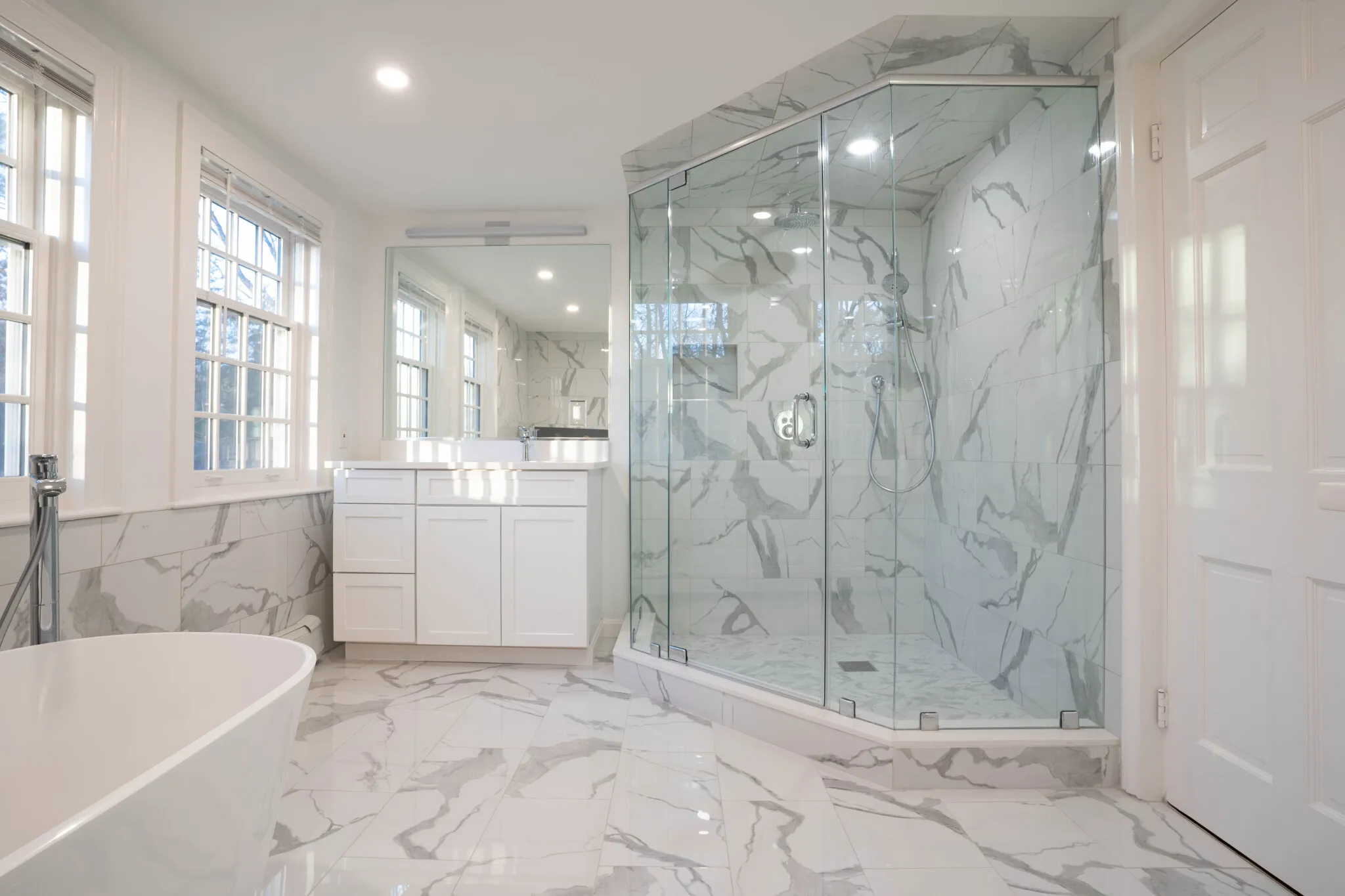 8+ bed, 5.5 bath apartment for rent at 40 Puddingstone Ln Unit none, Oak Hill — photo 31 of 46