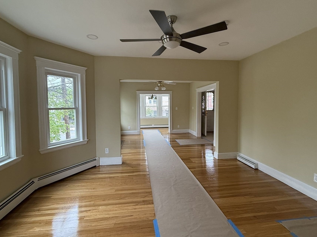 2 bed, 1 bath apartment for rent at 40 Putnam Rd Unit 40, Ten Hills — photo 3 of 9