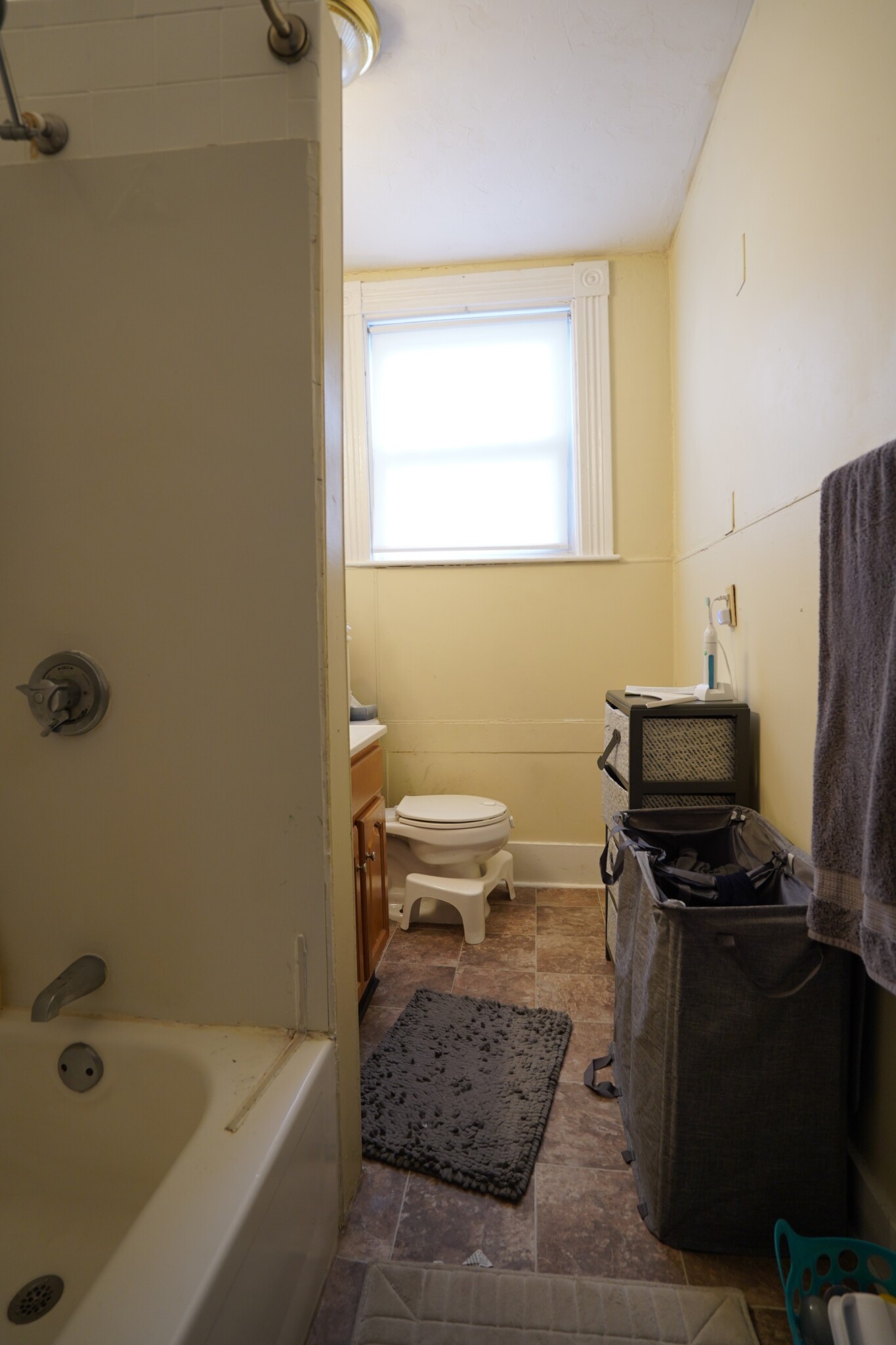 2 bed, 1 bath apartment for rent at 40 Ridgemont St Unit 3, Brighton — photo 12 of 15