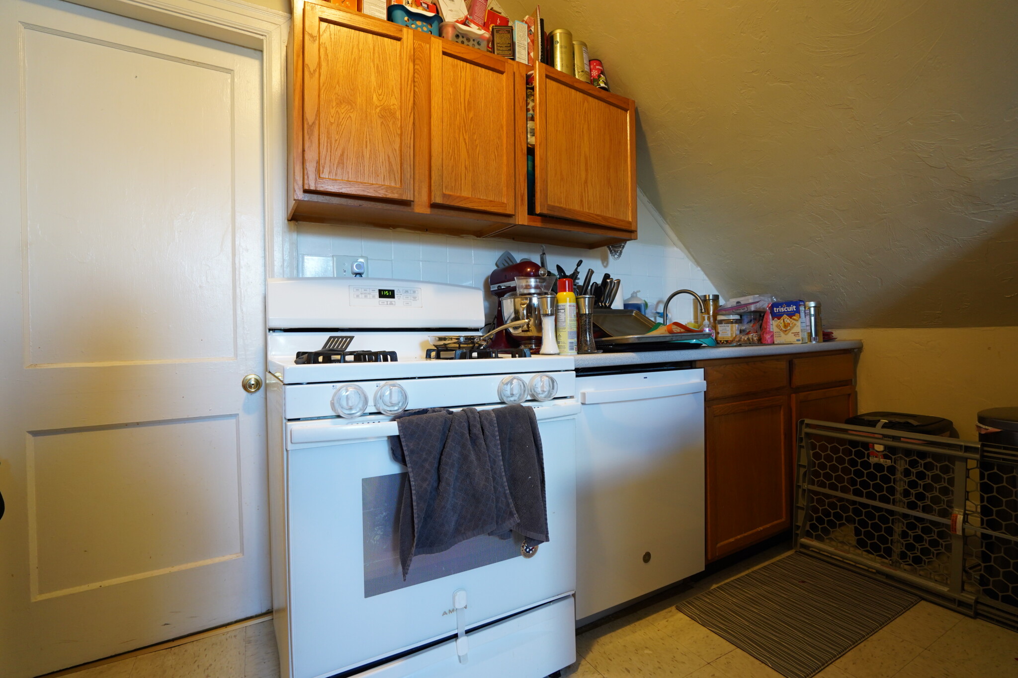 2 bed, 1 bath apartment for rent at 40 Ridgemont St Unit 3, Brighton — photo 7 of 15