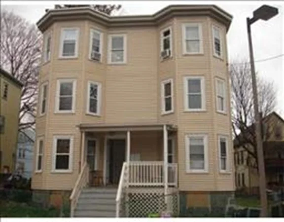 4 bed, 1 bath apartment for rent at 40 Ripley Rd Unit 1, Dorchester