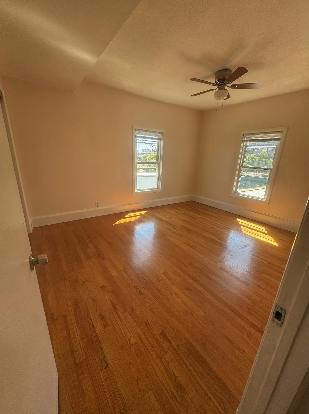3 bed, 1 bath apartment for rent at 40 Robin St, Everett — photo 11 of 11