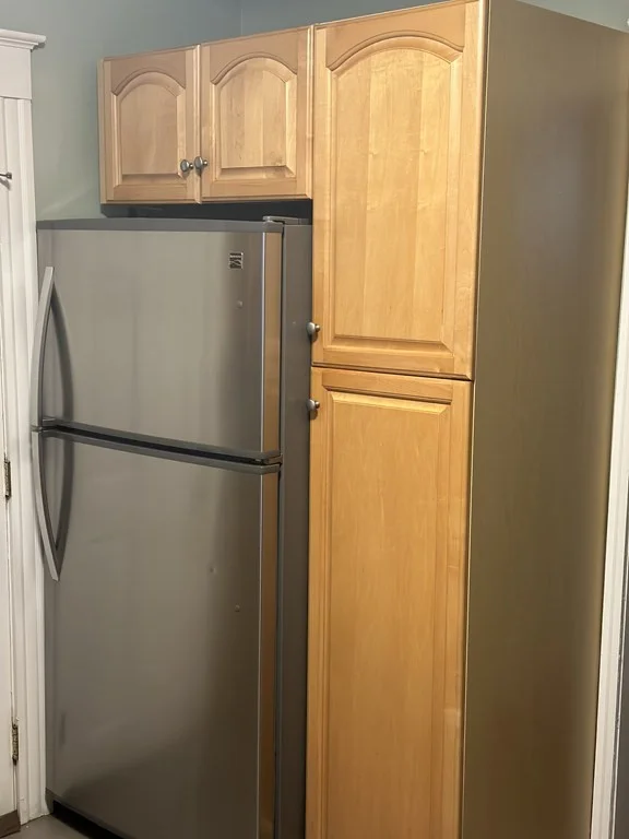 2 bed, 1 bath apartment for rent at 40 Rosa St Unit 1, Hyde Park — photo 13 of 13