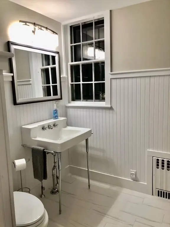 3 bed, 1 bath apartment for rent at 40 Russell St, Downtown — photo 17 of 22