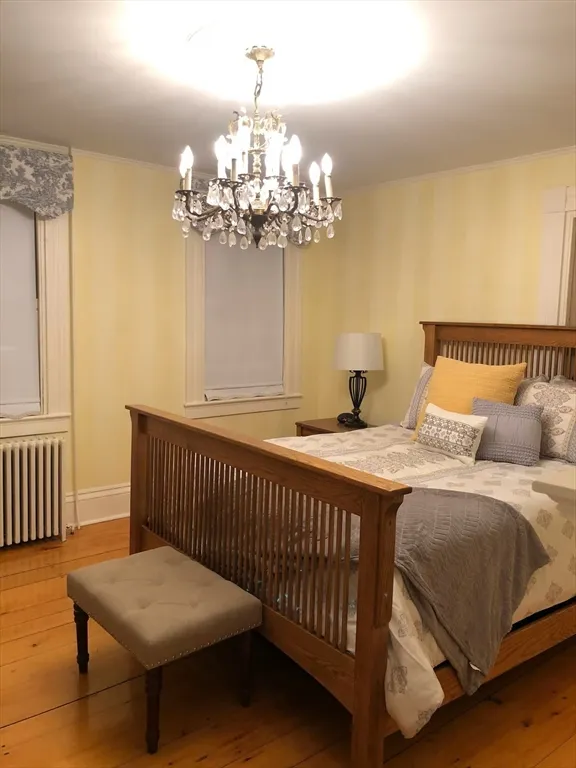 3 bed, 1 bath apartment for rent at 40 Russell St, Downtown — photo 13 of 22