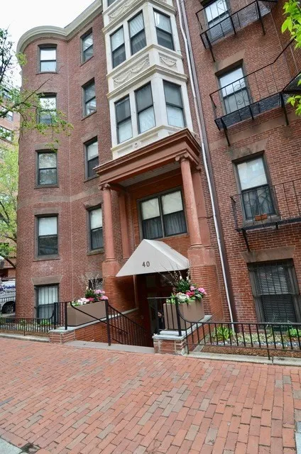 1 bed, 1 bath apartment for rent at 40 Saint Botolph St Unit 38, Back Bay — photo 12 of 13