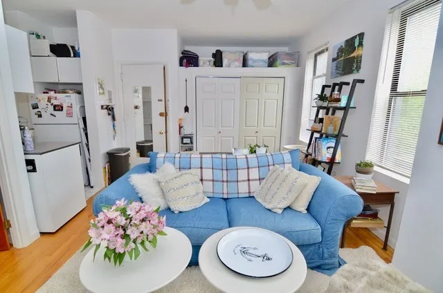 1 bed, 1 bath apartment for rent at 40 Saint Botolph St Unit 38, Back Bay — photo 2 of 13