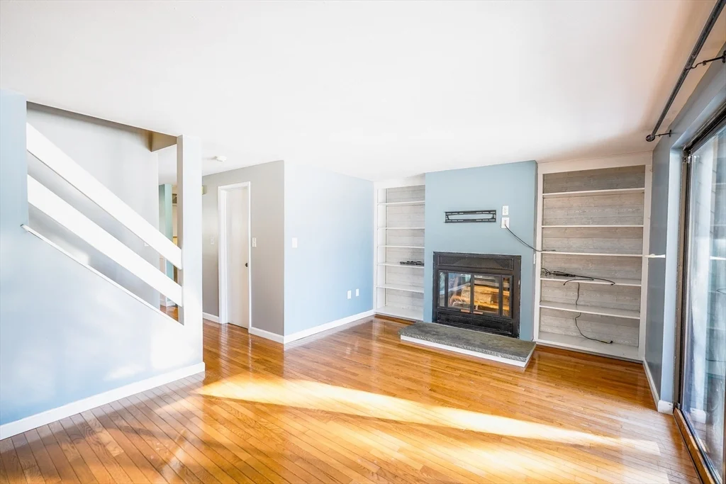 2 bed, 1 bath apartment for rent at 40 Spring Cove Rd Unit 40, Nashua — photo 16 of 35