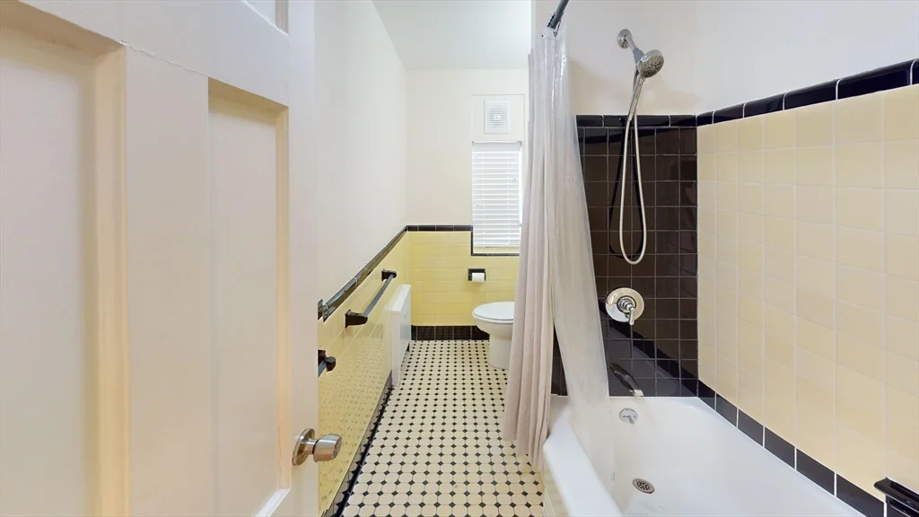 2 bed, 1 bath apartment for rent at 40 Stetson St Unit 7, Brookline — photo 8 of 14