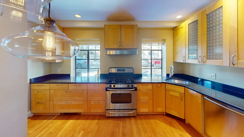 2 bed, 1 bath apartment for rent at 40 Stetson St Unit 7, Brookline — photo 13 of 14