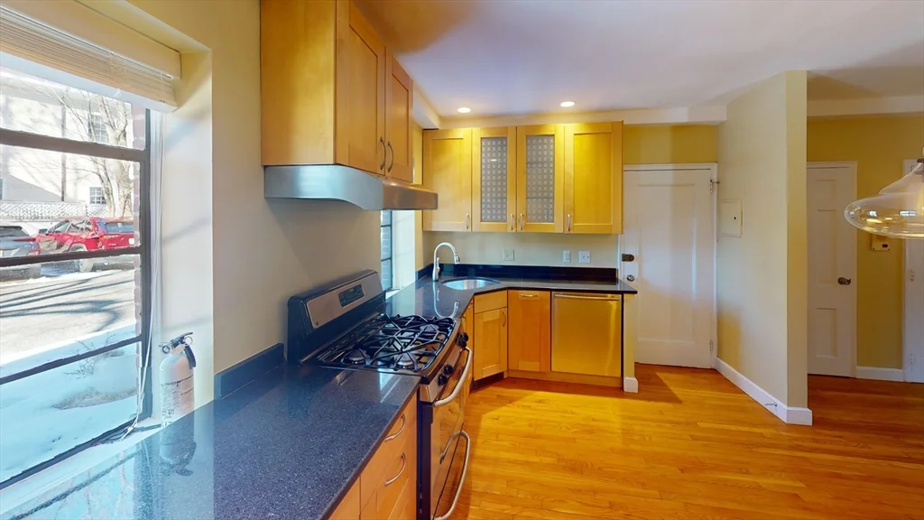 2 bed, 1 bath apartment for rent at 40 Stetson St Unit 7, Brookline — photo 12 of 14