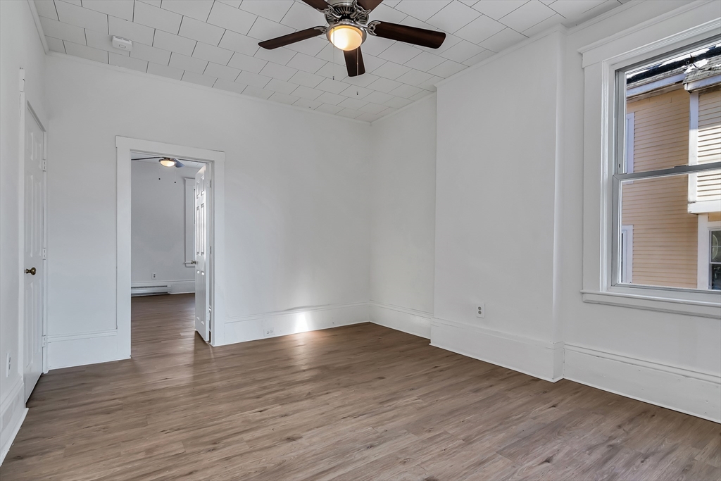 3 bed, 1 bath apartment for rent at 40 Summer St Unit 1, Lawrence — photo 15 of 18