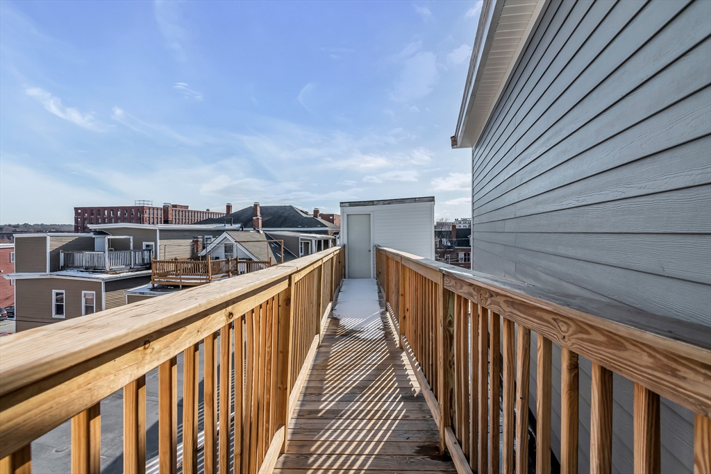 3 bed, 1 bath apartment for rent at 40 Summer St Unit 3, Lawrence — photo 18 of 18
