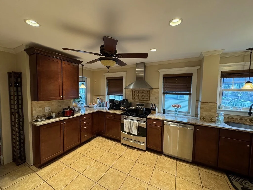 2 bed, 1 bath apartment for rent at 40 Sydney Unit 1, Somerville — photo 4 of 11