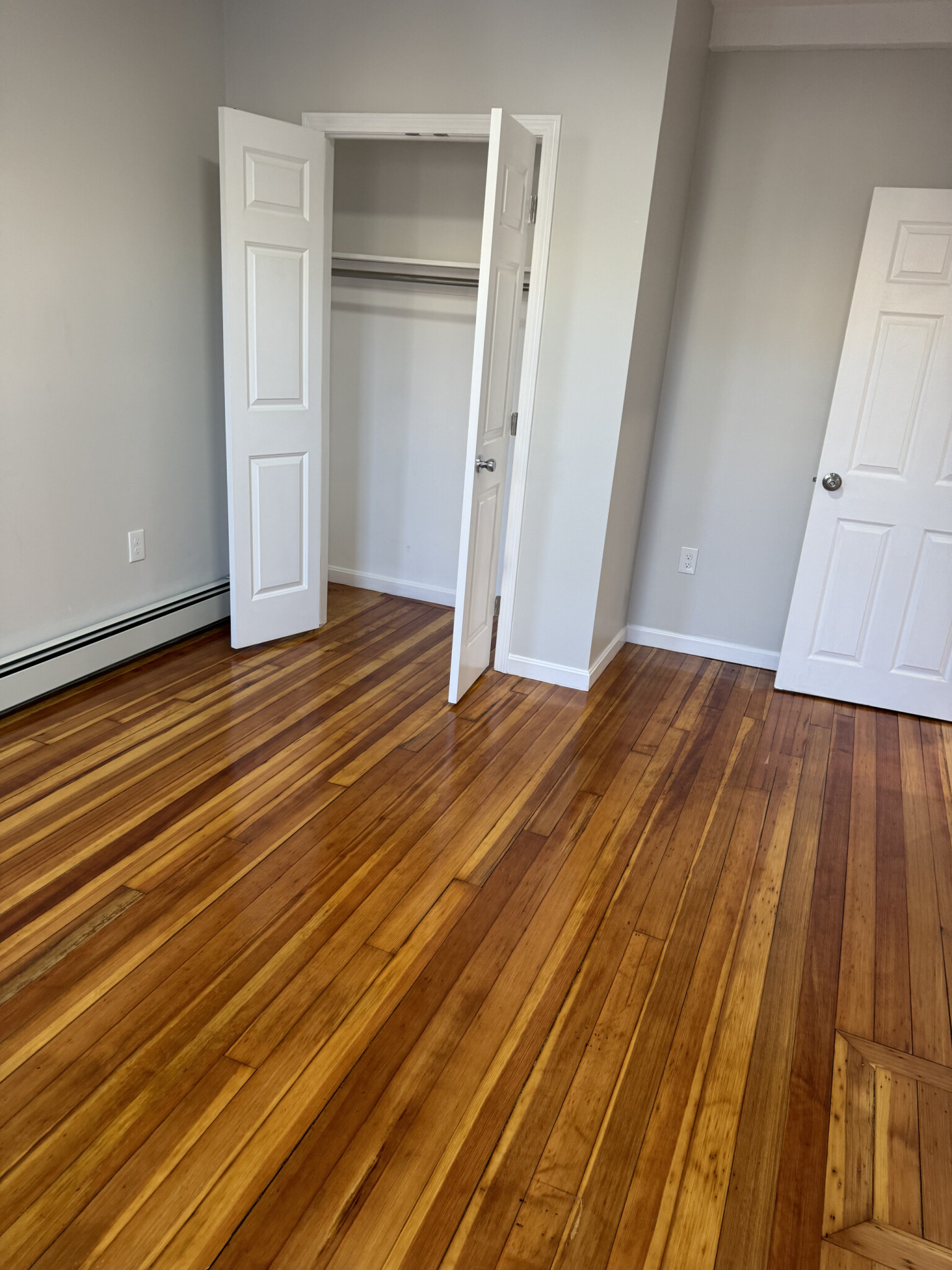 3 bed, 1 bath apartment for rent at 40 Temple St Unit 1, Winter Hill — photo 11 of 23