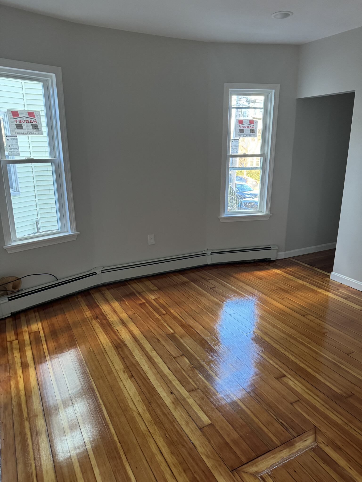 3 bed, 1 bath apartment for rent at 40 Temple St Unit 1, Winter Hill — photo 4 of 23