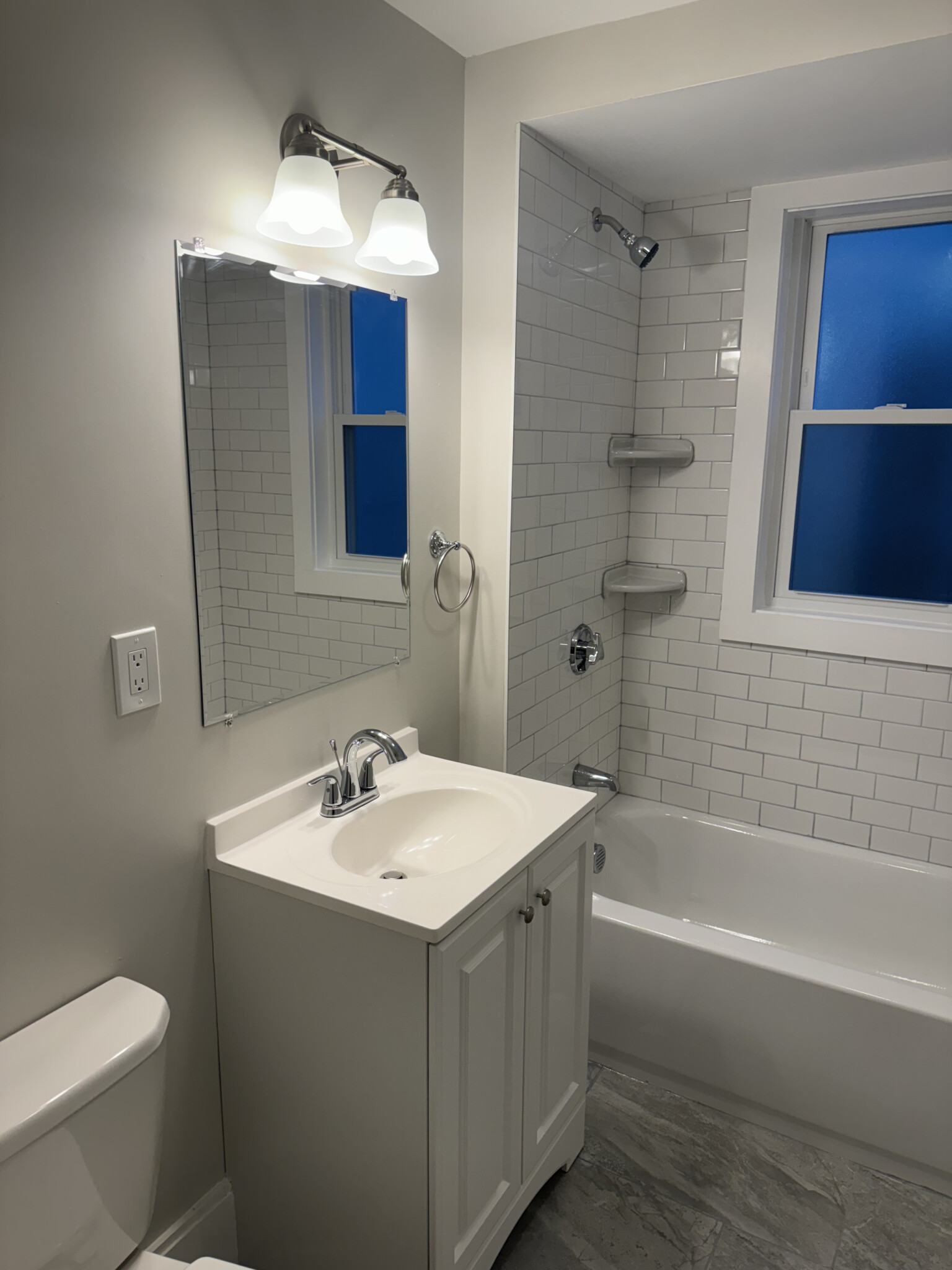 3 bed, 1 bath apartment for rent at 40 Temple St Unit 1, Winter Hill — photo 19 of 23