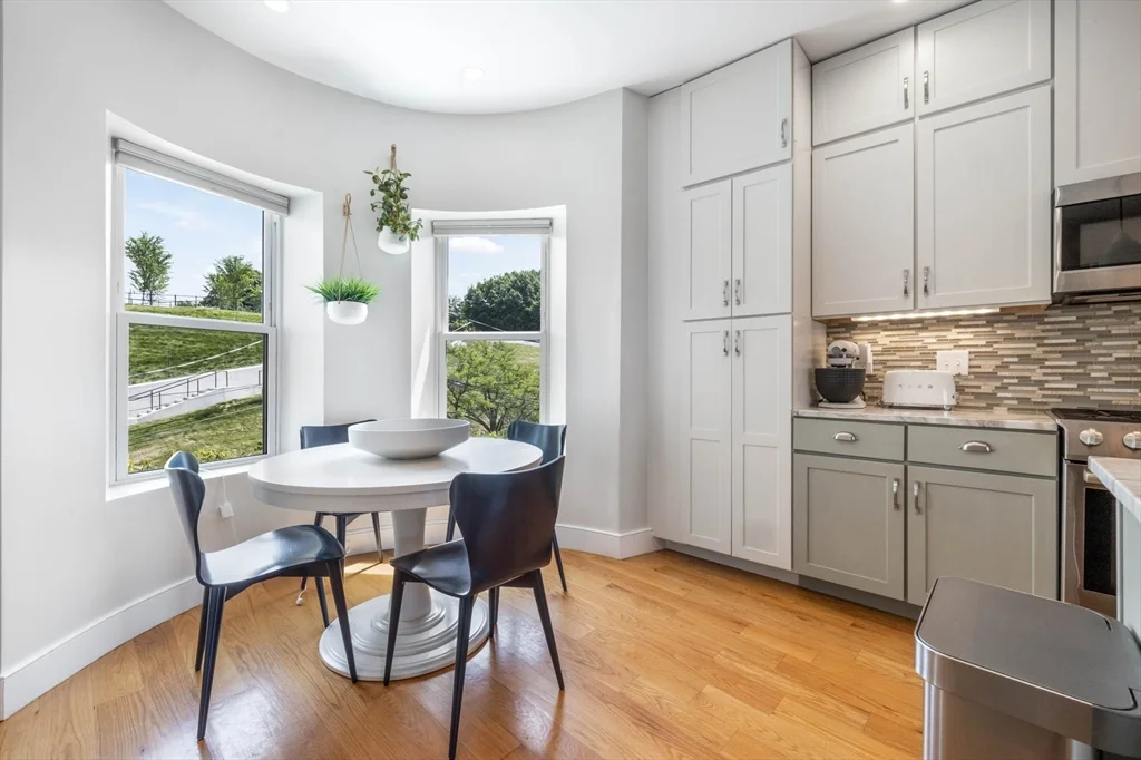 2 bed, 2 bath apartment for rent at 40 Thomas Park Unit 2, South Boston — photo 6 of 30