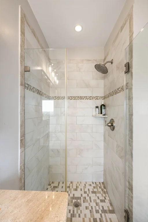 2 bed, 2 bath apartment for rent at 40 Thomas Park Unit 2, South Boston — photo 24 of 30