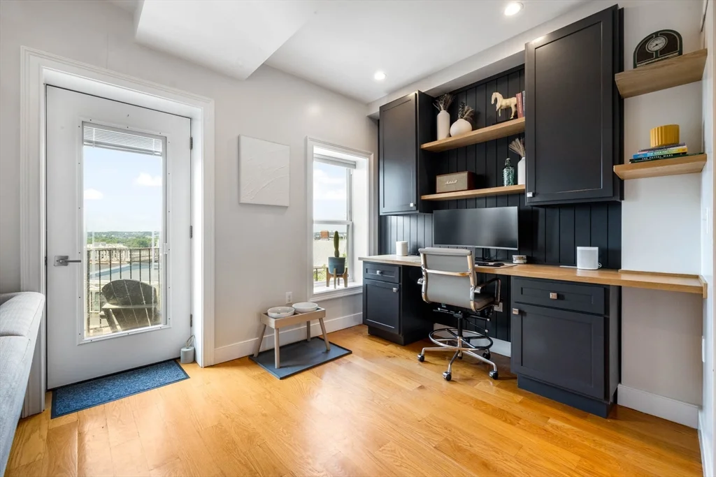 2 bed, 2 bath apartment for rent at 40 Thomas Park Unit 2, South Boston — photo 9 of 30