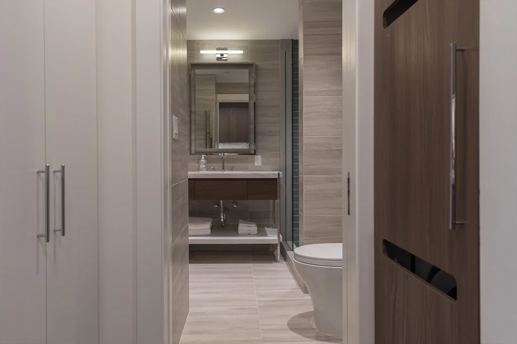 Studio bed, 1 bath apartment for rent at 40 Trinity Pl Unit 1602, Back Bay — photo 11 of 31