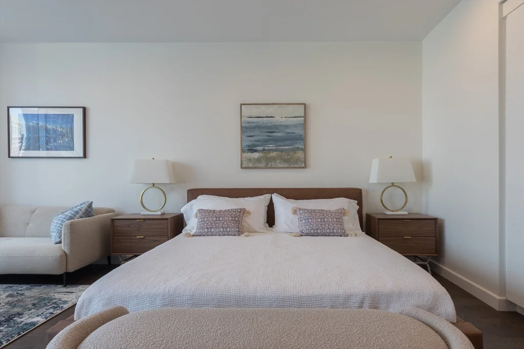 Studio bed, 1 bath apartment for rent at 40 Trinity Pl Unit 1602, Back Bay — photo 4 of 31