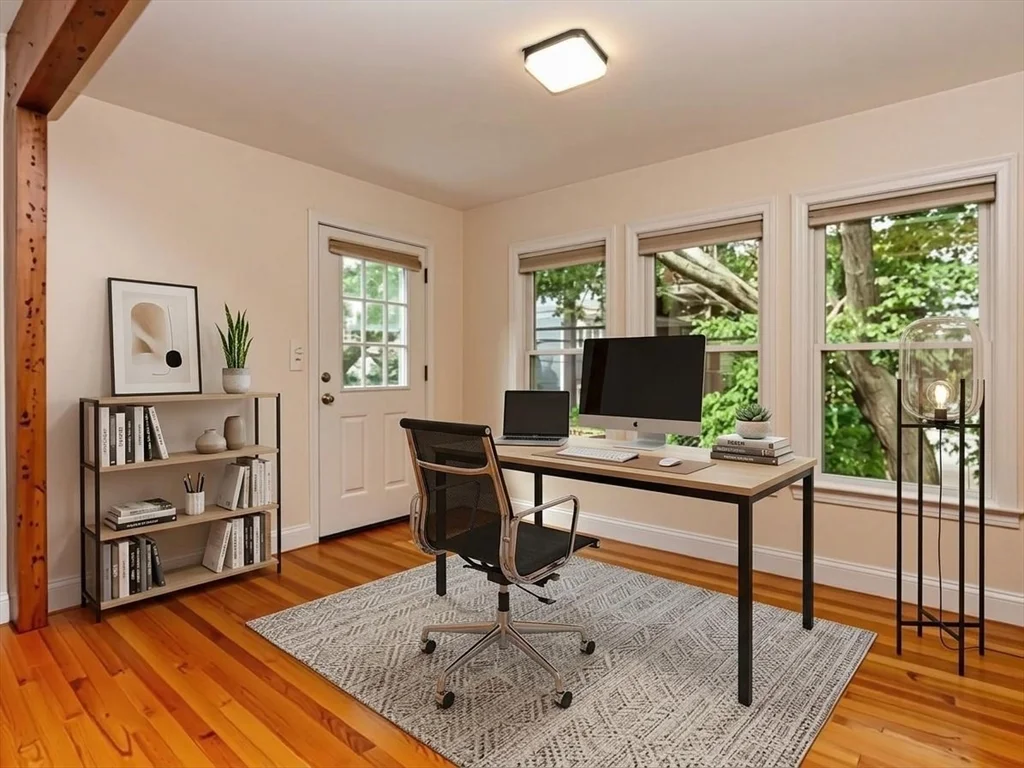 3 bed, 2 bath apartment for rent at 40 Tuttle St Unit 2, Dorchester — photo 4 of 10