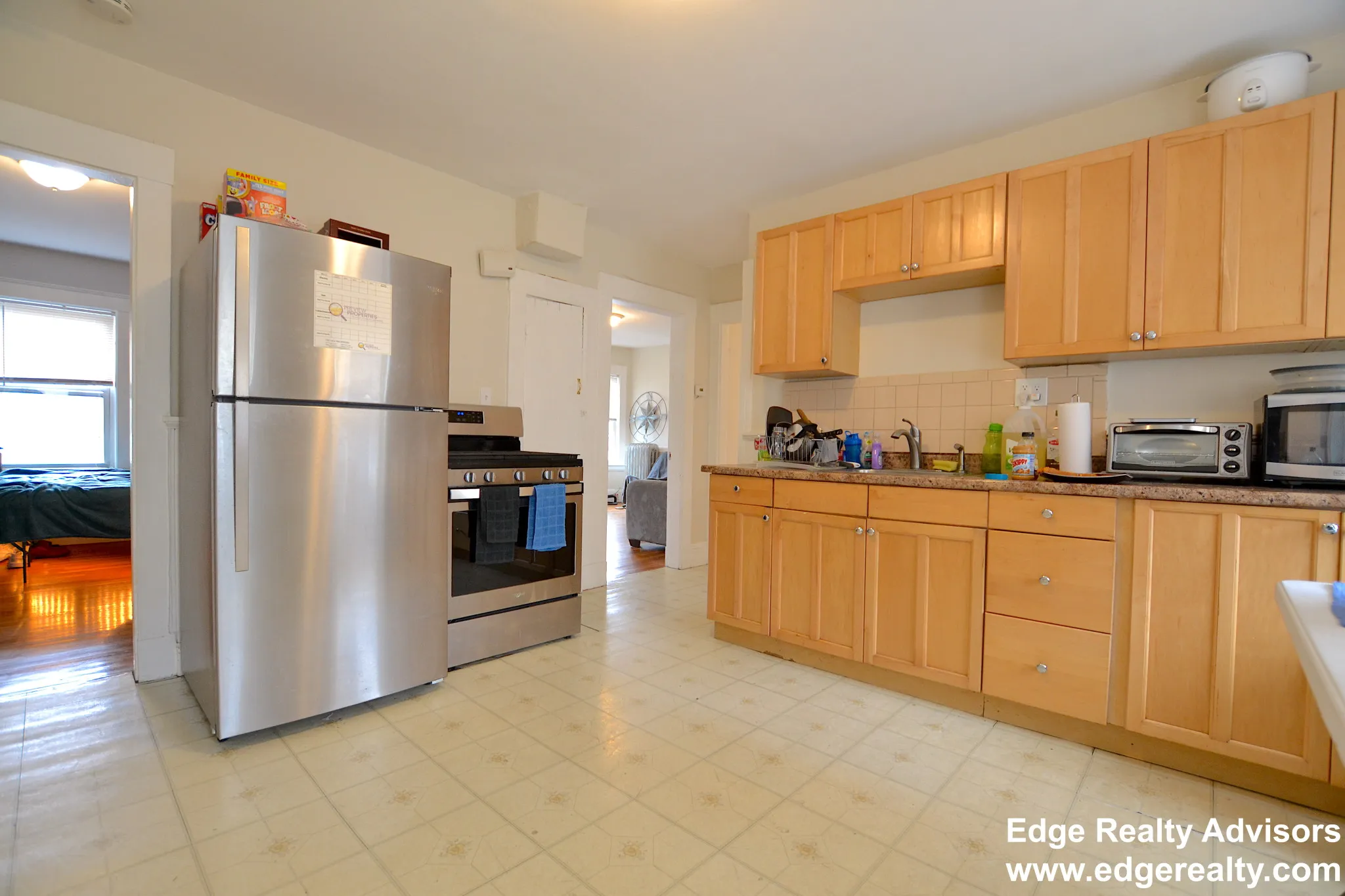 3 bed, 2 bath apartment for rent at 40 Union St Unit 3, Brighton — photo 1 of 10