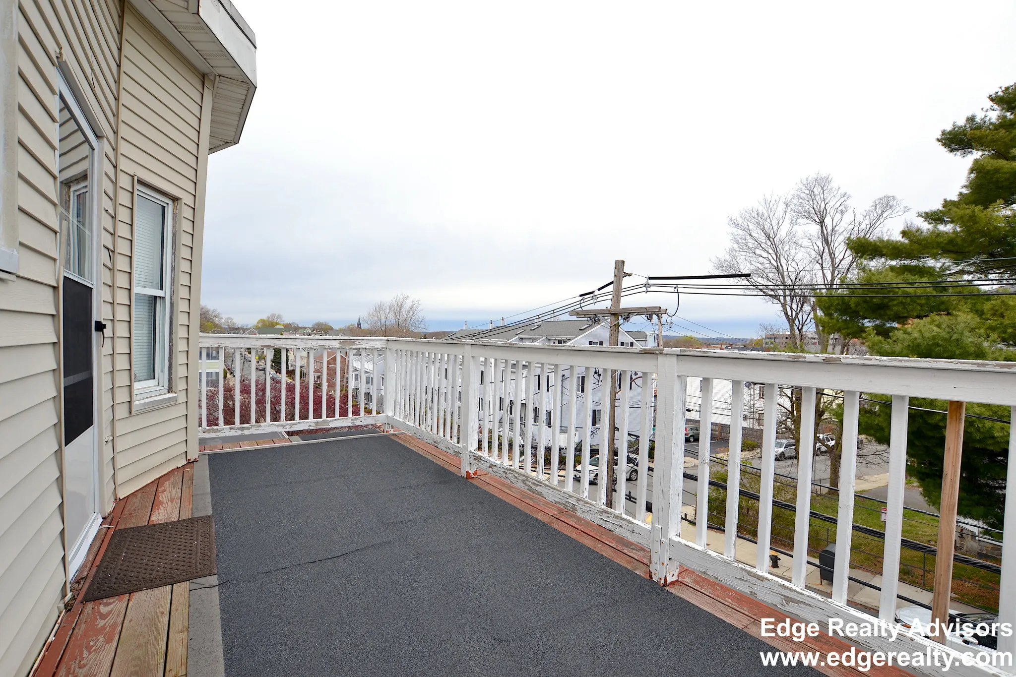 3 bed, 2 bath apartment for rent at 40 Union St Unit 3, Brighton — photo 4 of 10