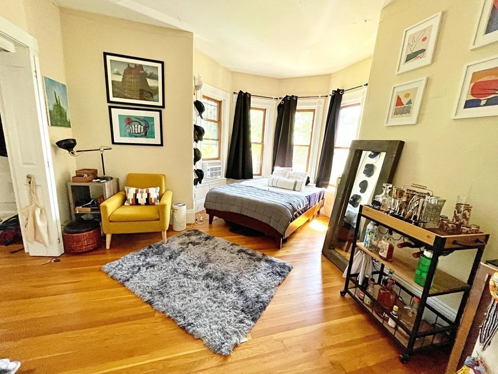 2 bed, 1 bath apartment for rent at 40 W Eagle St Unit 2, East Boston — photo 4 of 17