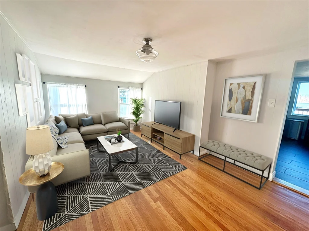1 bed, 1 bath apartment for rent at 40 W Eagle St Unit 3, East Boston