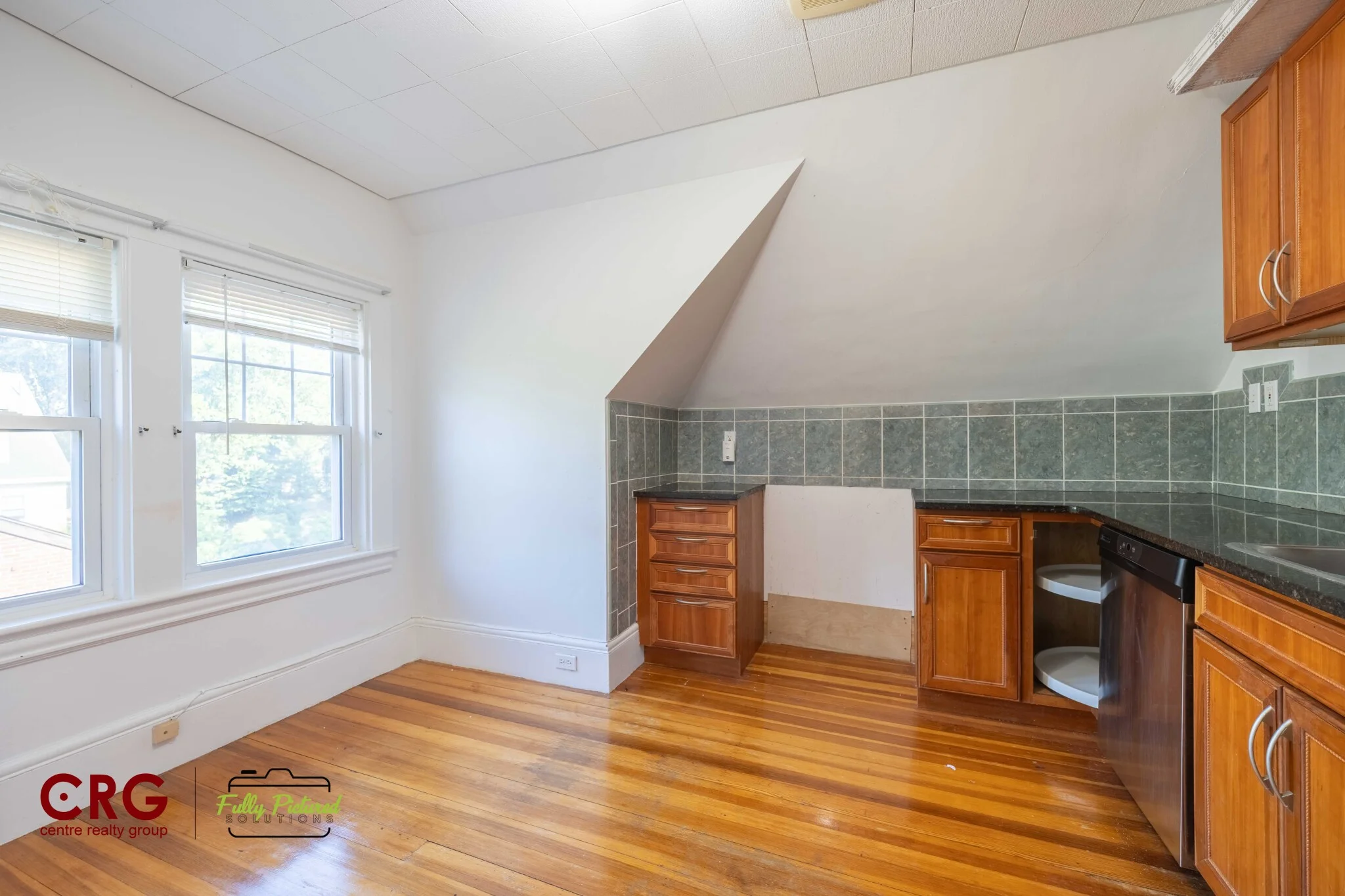 5 bed, 2 bath apartment for rent at 40 Walker St Unit 2, Newtonville — photo 31 of 37