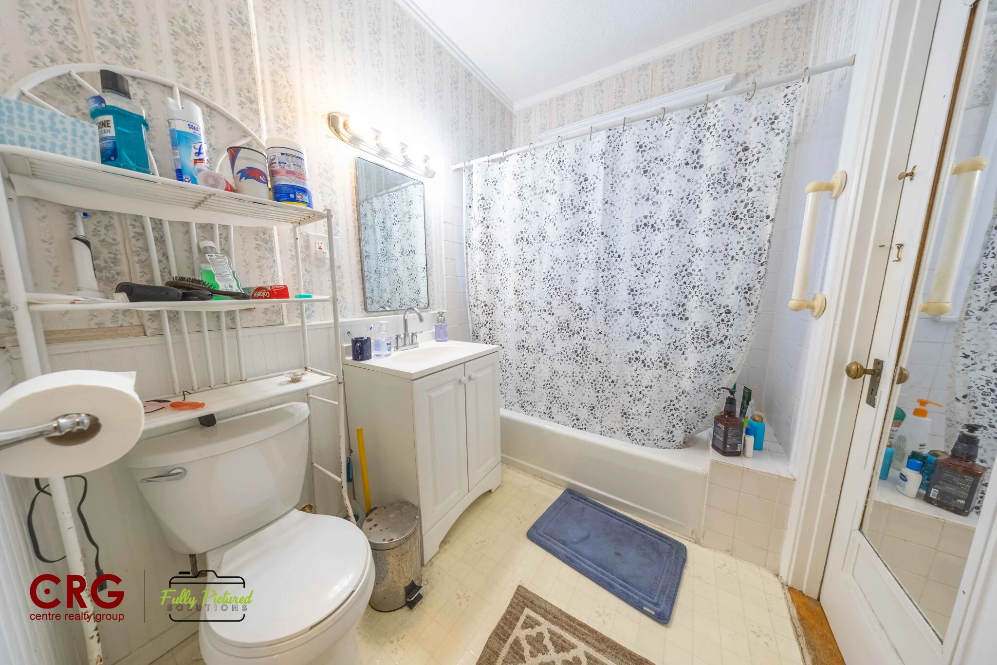 5 bed, 2 bath apartment for rent at 40 Walker St Unit 2, Newtonville — photo 7 of 37