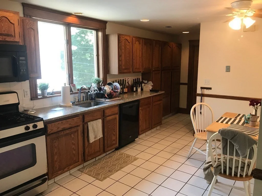 4 bed, 2 bath apartment for rent at 40 Walker Unit 1, Davis Square — photo 6 of 26