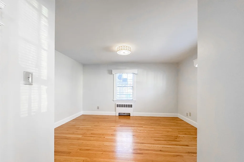 3 bed, 1 bath apartment for rent at 40 Walter St Unit 1, East Lynn — photo 19 of 40