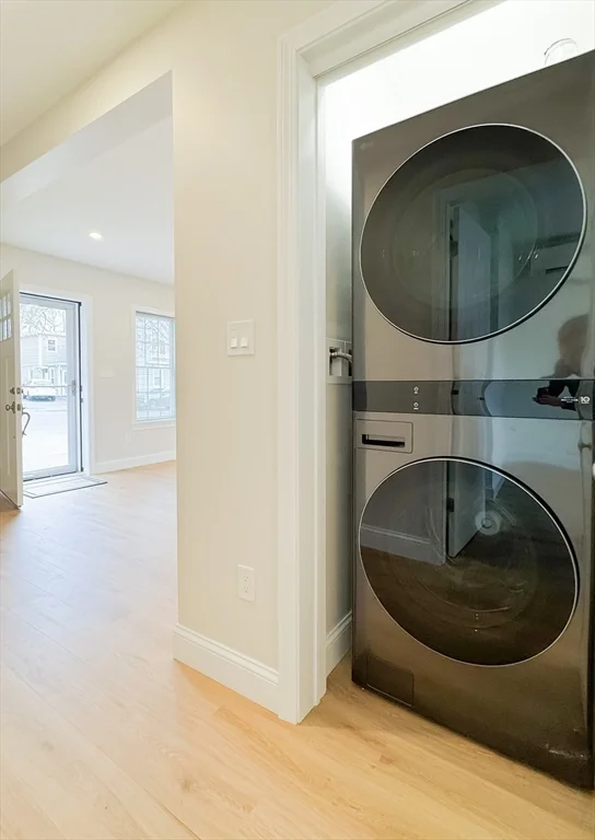 2 bed, 1 bath apartment for rent at 40 Walter St Unit A, East Lynn — photo 20 of 25